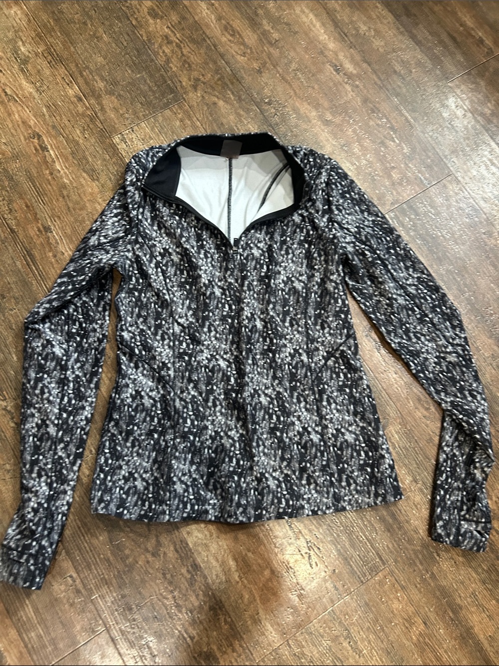 CALIA by Carrie Underwood Black and White Marled half zip Up Jacket